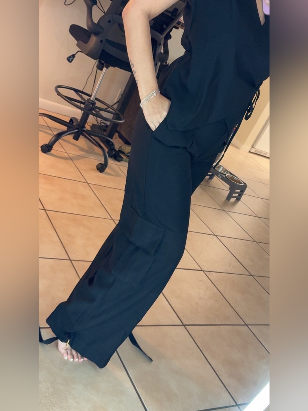 Women’s Black Sleeveless Wrap Jumpsuit -> LOVE 💗